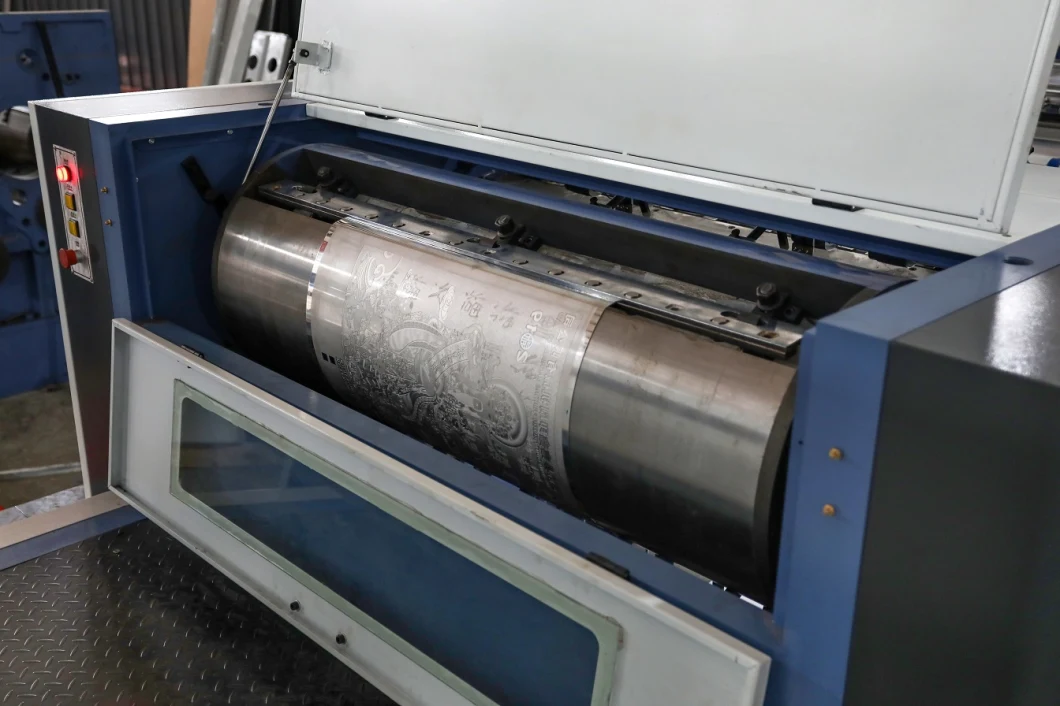 Máquina de grabación en relieve micro Yw-102f