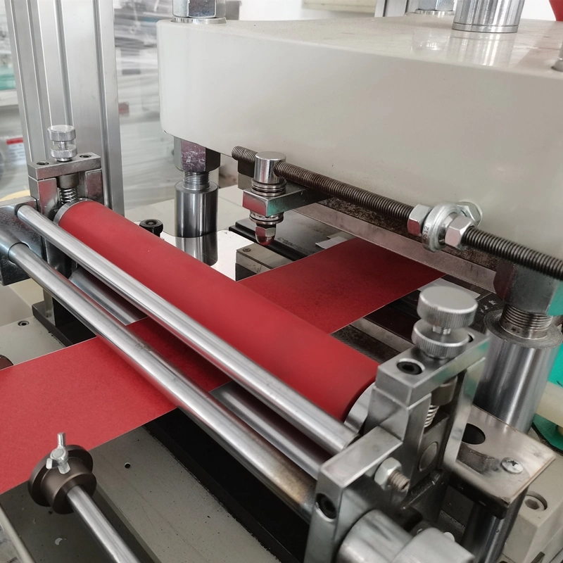 Máquina que corta con tintas de la película protectora de la pantalla (HX-420B)