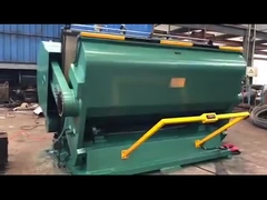 Arrugando y cortadora