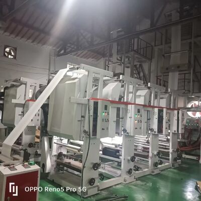 Diámetro del tornillo 55mm 2 o 65mm 2mm máquina extrusora de película potencia total 11-21kw capacidad de extrusión 100 a 500 kg h para la extrusión de película de plástico