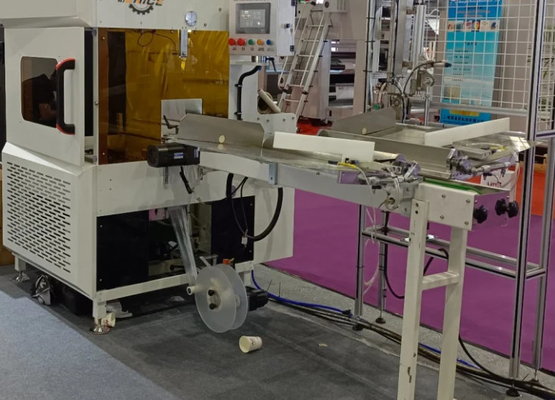 Empaquetadora plástica disponible automática llena de la taza de papel