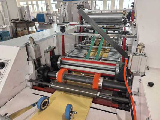 Máquina cortadora y selladora de bolsas, máquina para fabricar bolsas de papel Kraft con ancho de bolsa de 420 a 600 mm y rodillo de impresión cerámico de malla 400