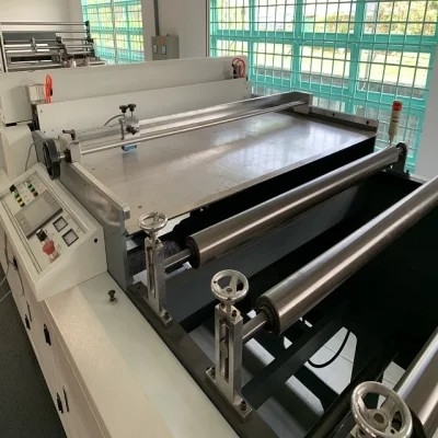 rollo de papel automático 220V a la cortadora de hoja