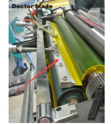 Impresora de Flexo para las etiquetas y el papel Rolls plástico: HJ 6-520 ULTRAVIOLETA con 1/6 anchura de impresión de la fábrica Prices#50-520mm