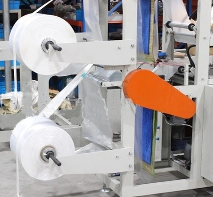 Máquina para fabricar guantes de mano de polietileno PE con control PLC#máquina para fabricar bolsas de transporte de polietileno#3600*1500*1950mm Dimensión