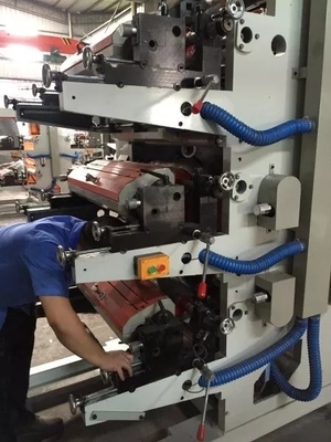 Embalaje plástico de la bolsa de papel de la impresora de Flexo de la carne de la cubierta de cuatro colores
